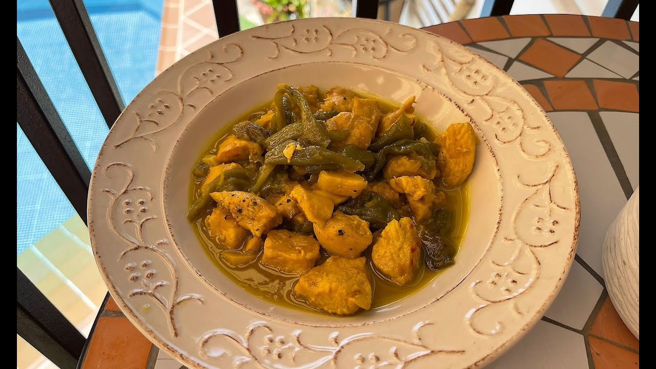 POLLO A LA SIDRA CON PIMIENTOS VERDES