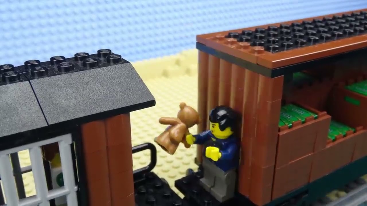 Lego Train Crash & Chase Scene Sparta Mario Kart Remix