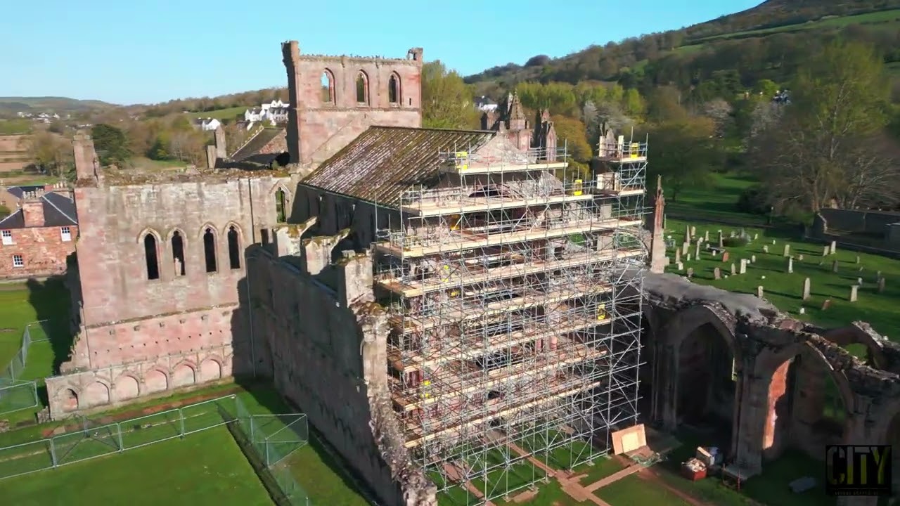 HES - Melrose Abbey Scaffold