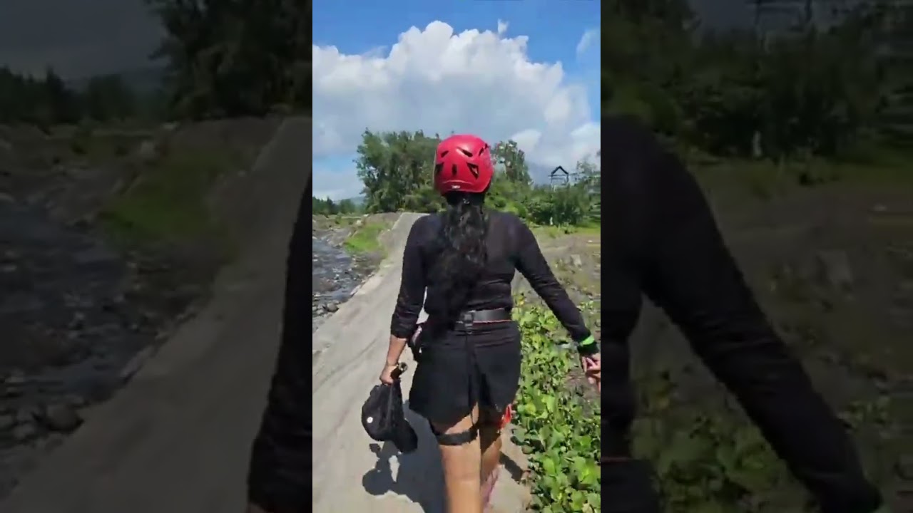 Dumayo ng zipline sa albay