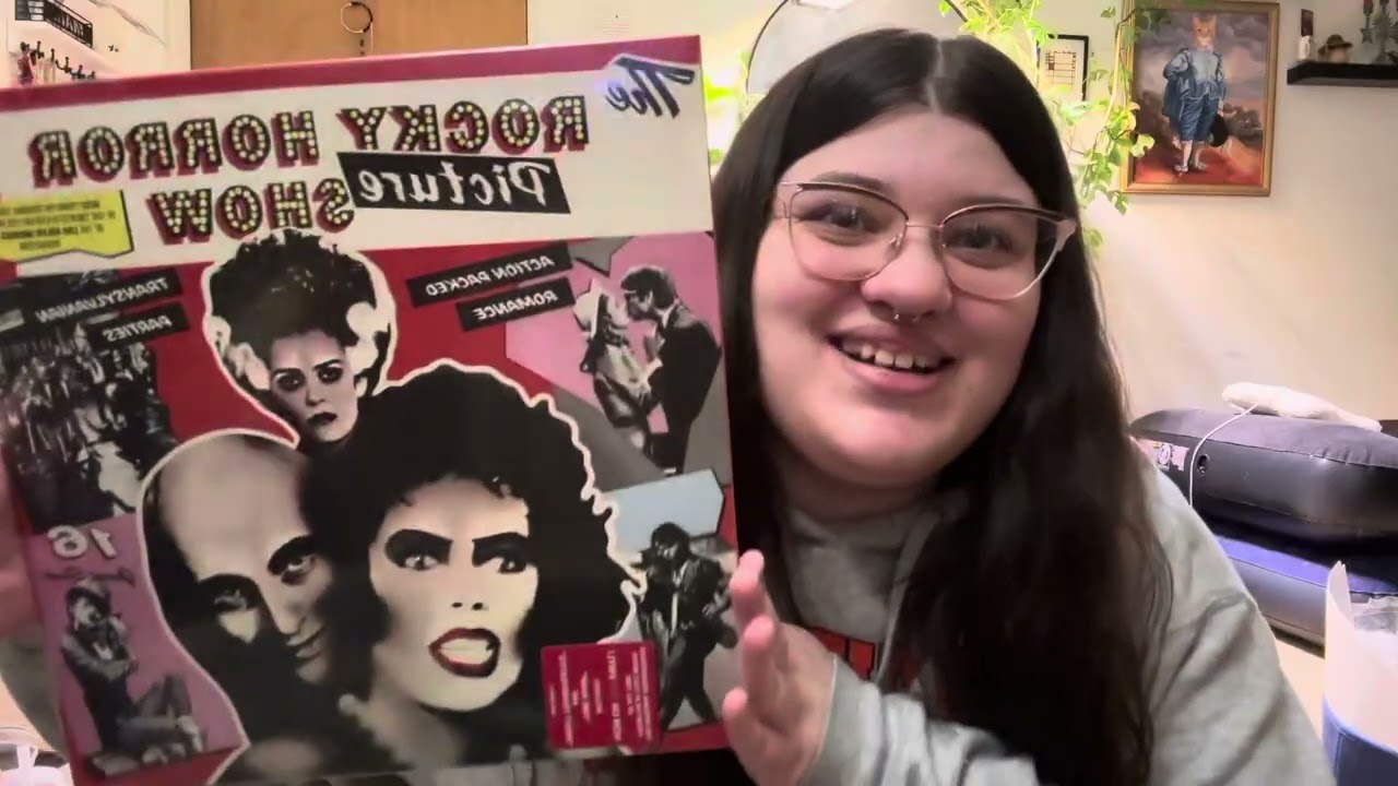 BIRTHDAY VINYL HAUL *9 Records* (Taylor Swift, The Strokes, Deftones & more!)