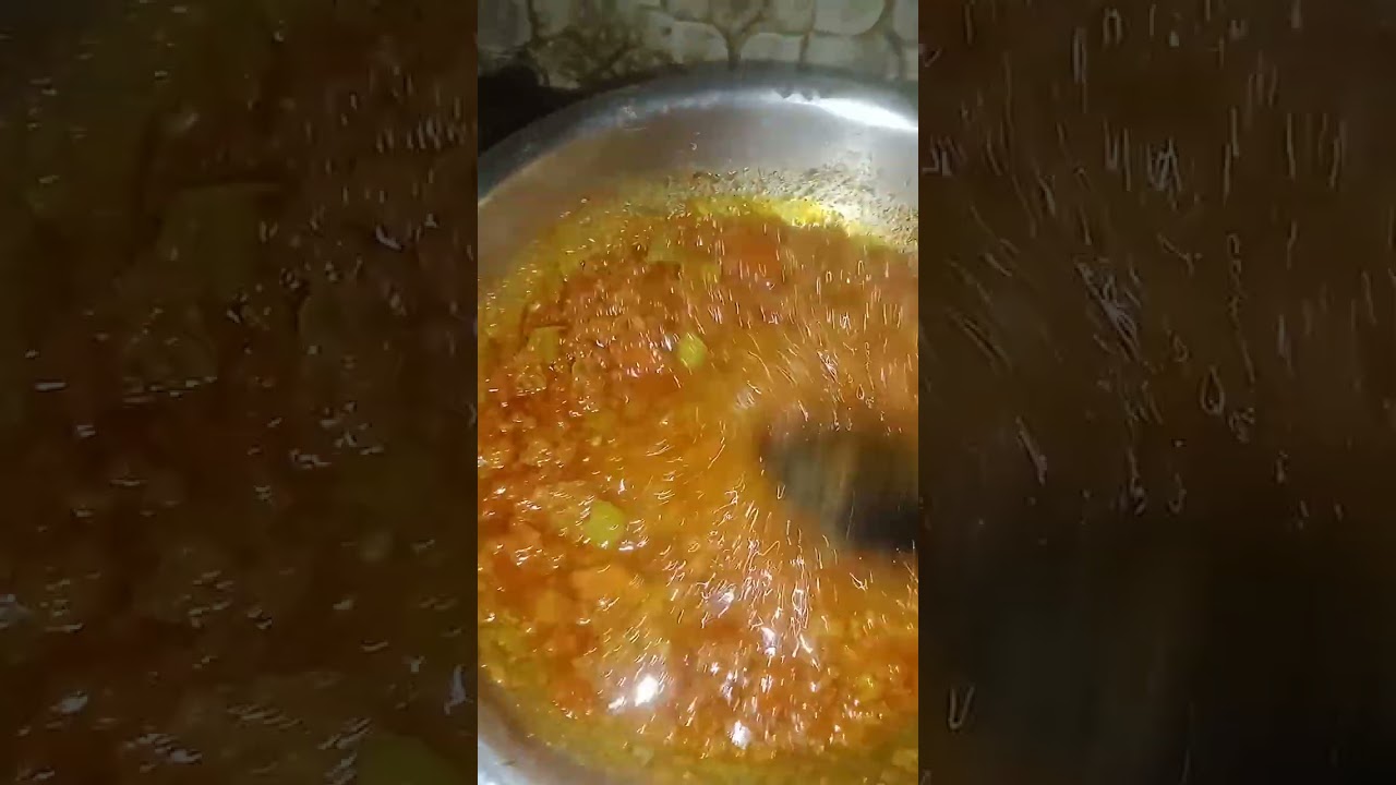 Shahi aloo matar ki subji tasty smell Very good 