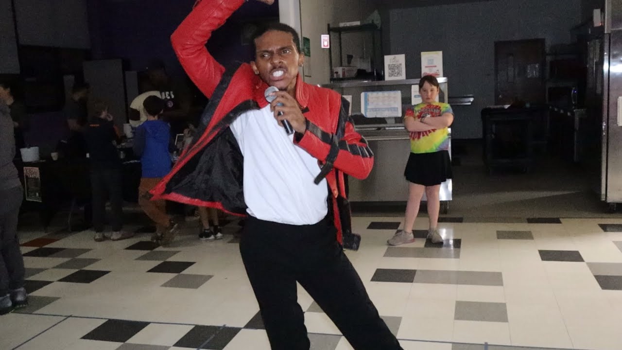 Thriller - Michael Jackson Tribute Artist The Chosyn One 