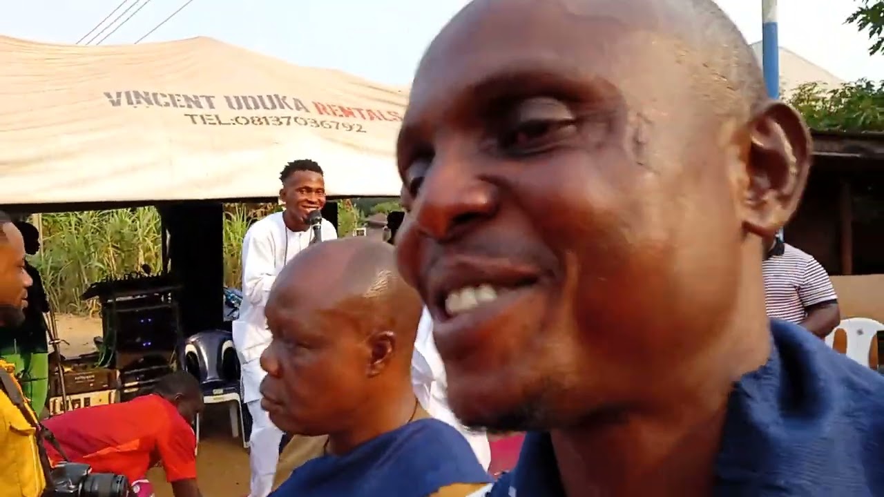 IKA MUSICIAN DON KENNEDY LIVE IN IDUMUESAH PLS SUBSCRIBE BOOK LIKE COMMENT SHARE.