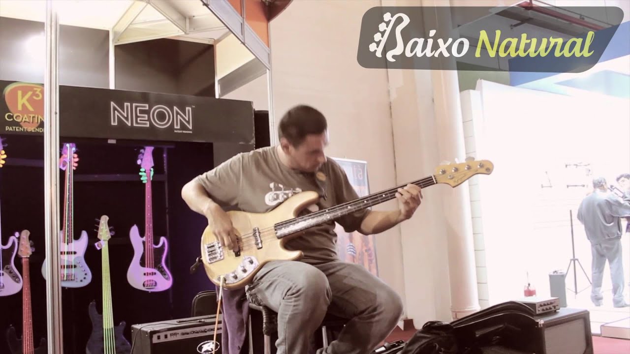 Thiago Espírito Santo on Bass - São Paulo Brazil - September 2013