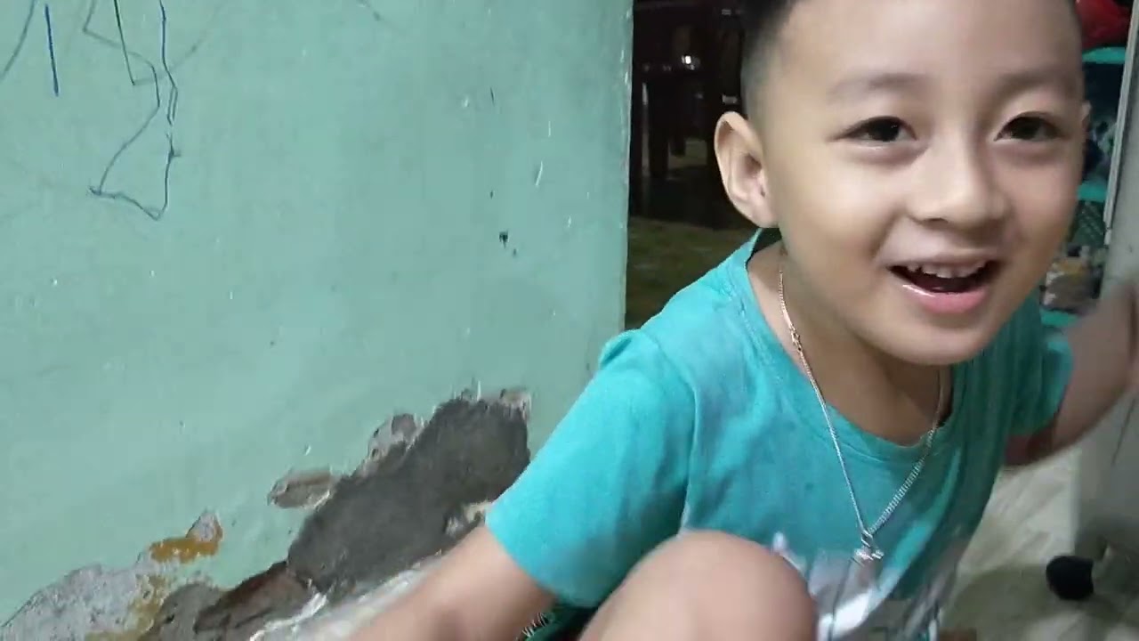 Boy 5y-L1-d1w8