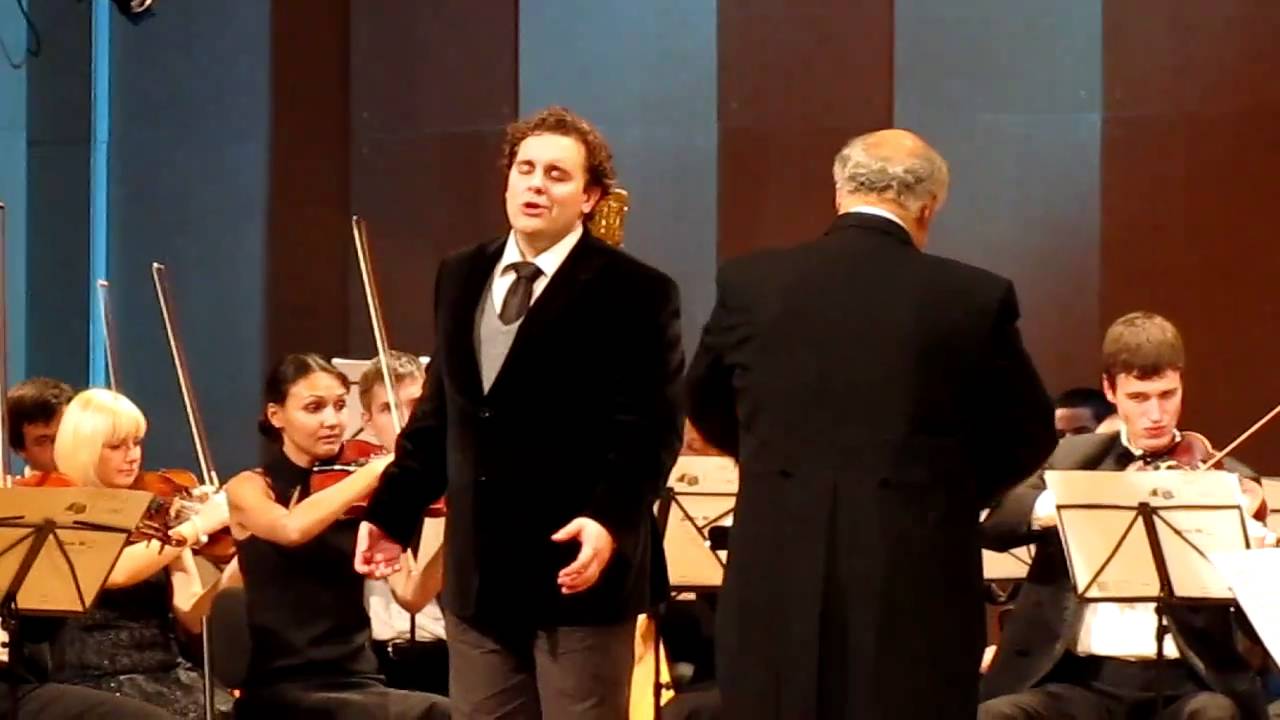 Michael Spyres -  L'elisir d'amore - Una furtiva lagrima