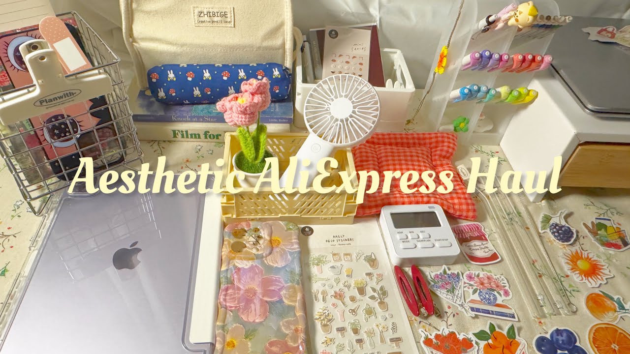 an aesthetic aliexpress haul 🍓| stationary, ipad case, aesthetic stickers, etc 🌷