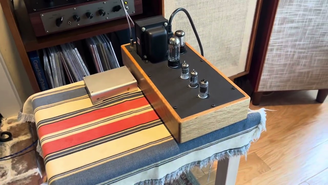 Фонокорректор Decware Zen против фонокорректора Schiit Mani 1