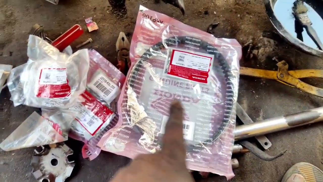 Honda grazia bs6 clutch full assemble//grazia clutch belt//grazia roller//clutch full service