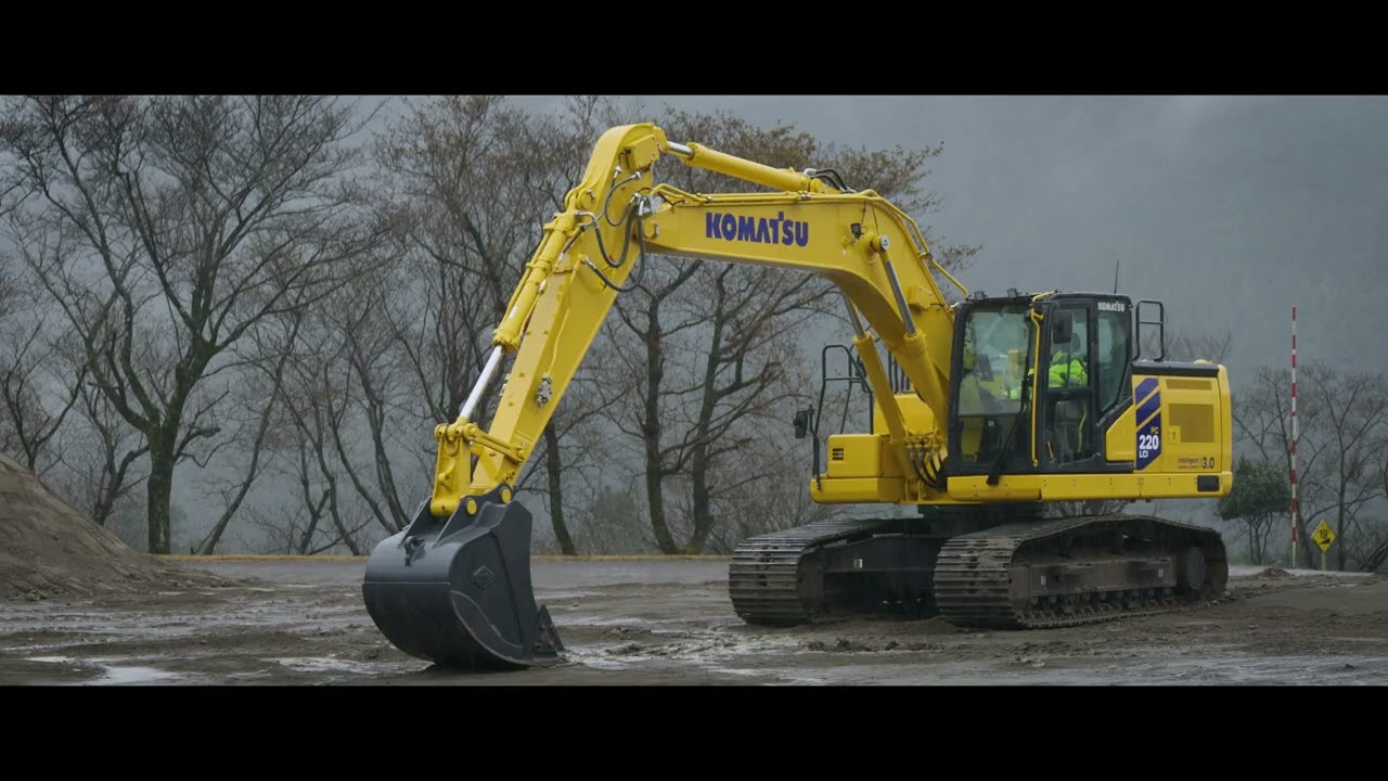 Komatsu PC220LCi-12 con Control Inteligente iMC 3.0 para trabajos precisos y eficientes