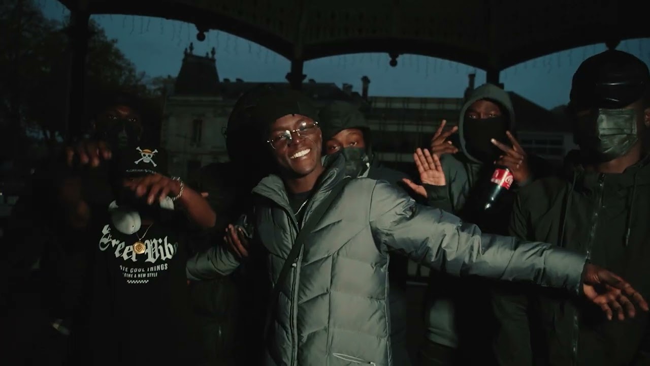 Fresh Maiga - J'fume ma weed (clip officiel)