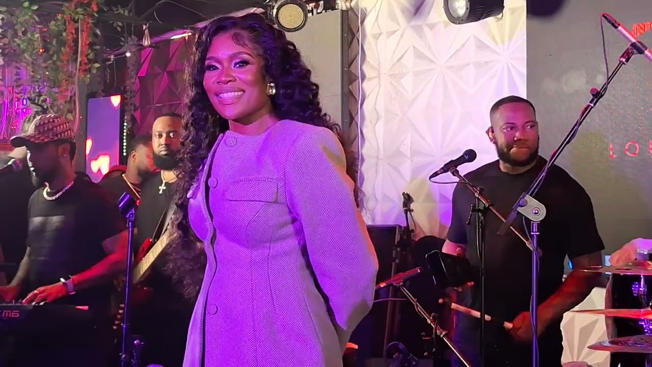 RUTSHELLE GUILLAUME #ADIKTE KRAZE TRUTH LOUNGE NIGHT CLUB @ NEW VERSION MUSICALE LIVE PERFORMANCE