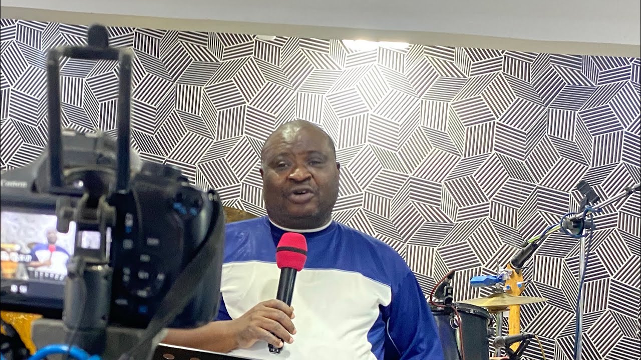 Le marché de la sorcellerie (les ventes et l’échange des étoiles) - Rev.Simon Nsakala explique
