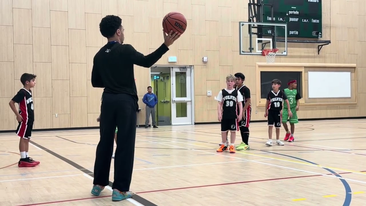 Exhibition wolves vs. Leaders (5)