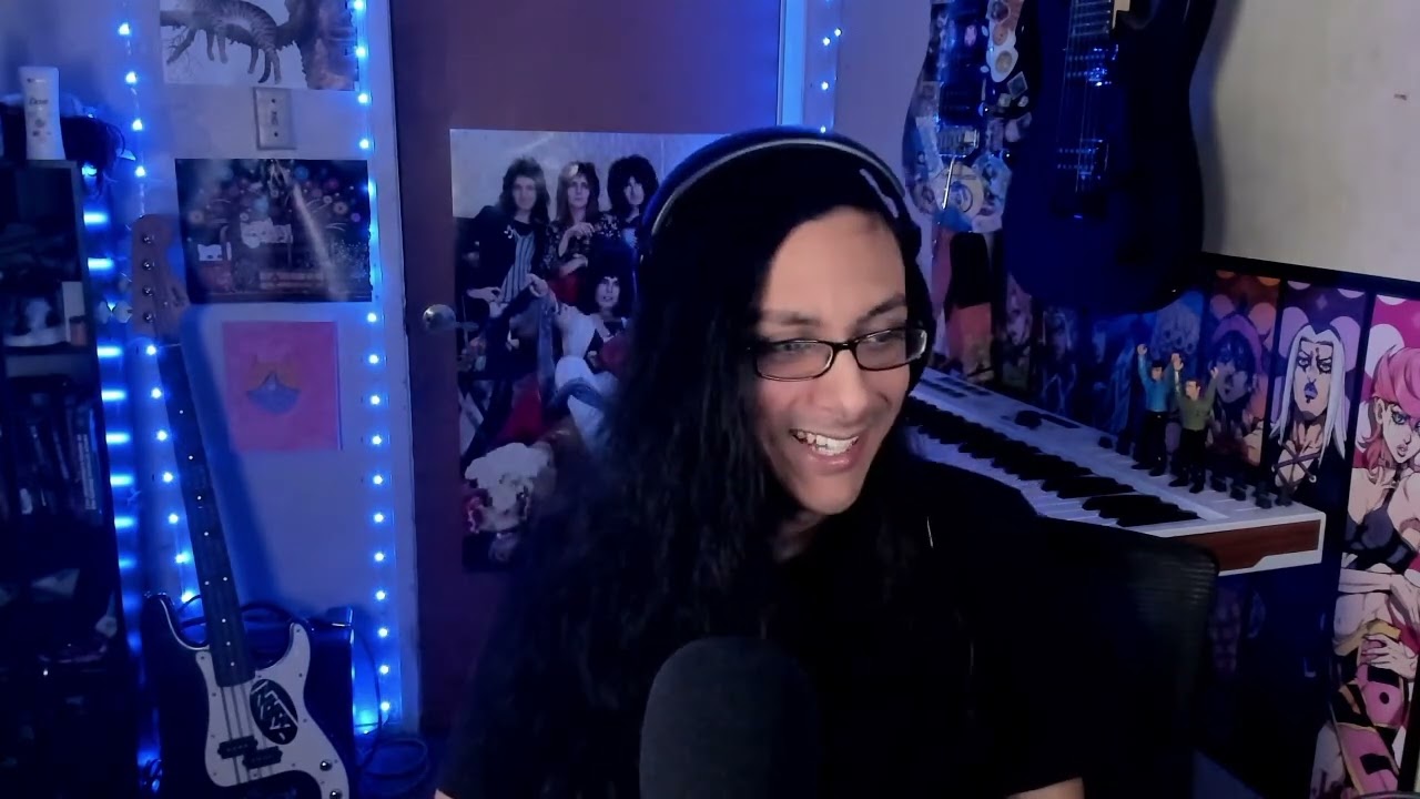 Musician Reacts to Steve Winwood - Can't Find My Way Home