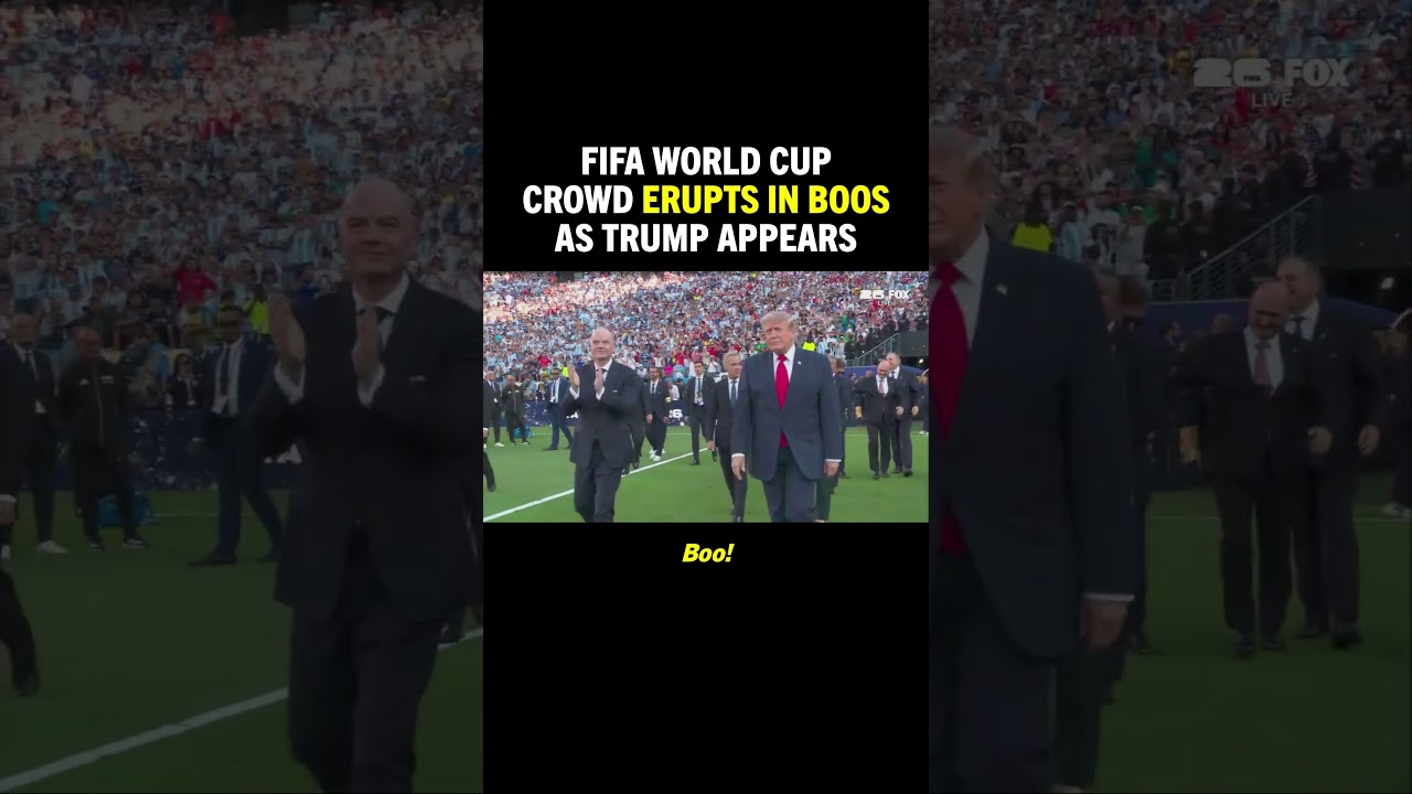 Трампа БЕСПОЩАДНО ОСВИСТАЛИ футбольные фанаты на финале Чемпионата мира FIFA