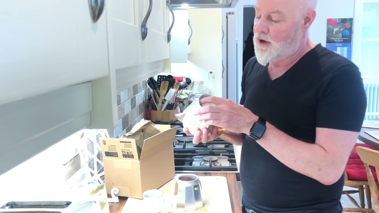 All Mod Cons - The Pezzetti ‘6 cup’ coffee maker review