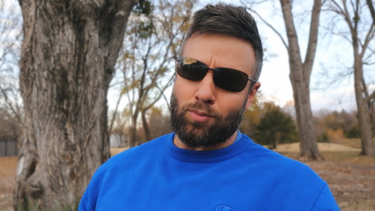 2 Steps To Get A Woman Attached To You