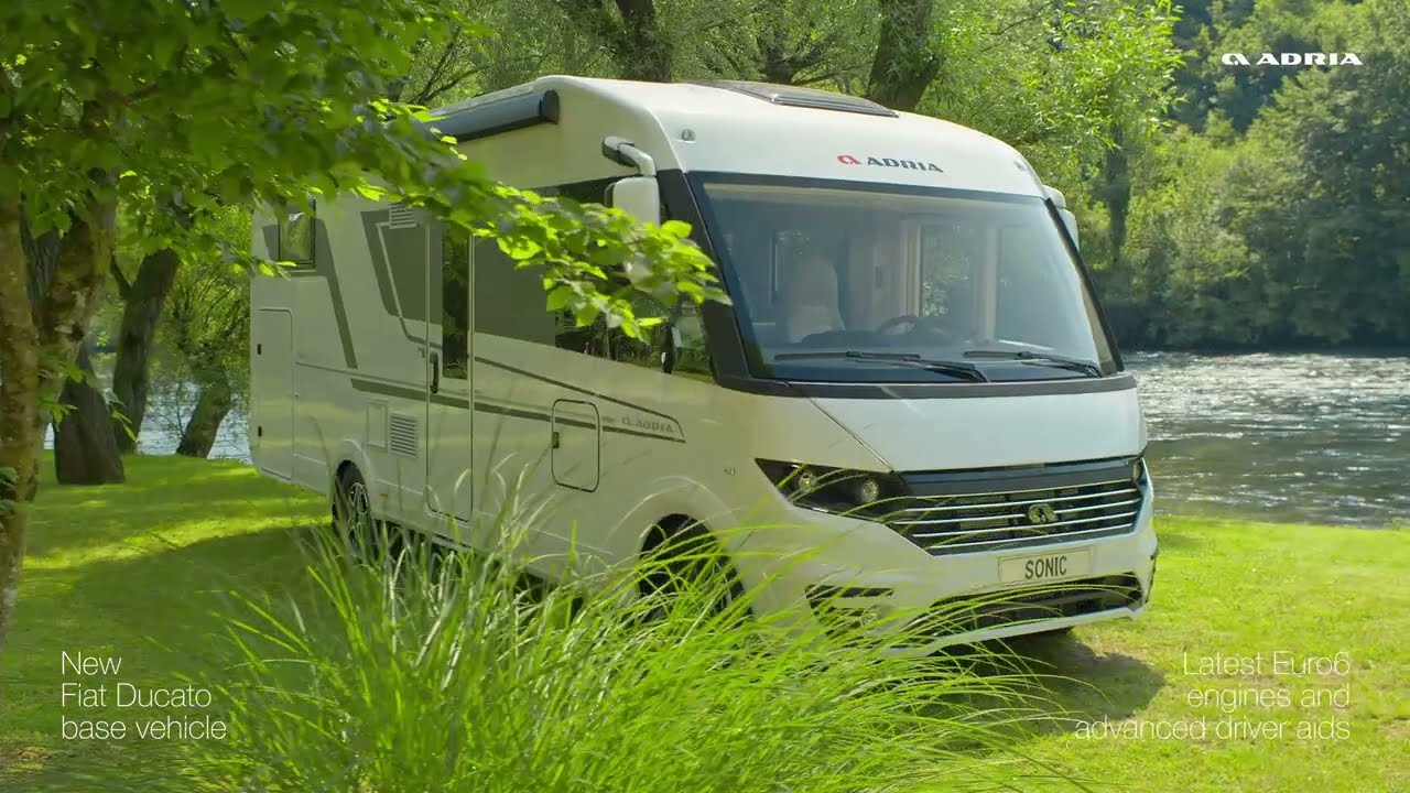 Maak kennis met de Adria Sonic Plus integraal camper