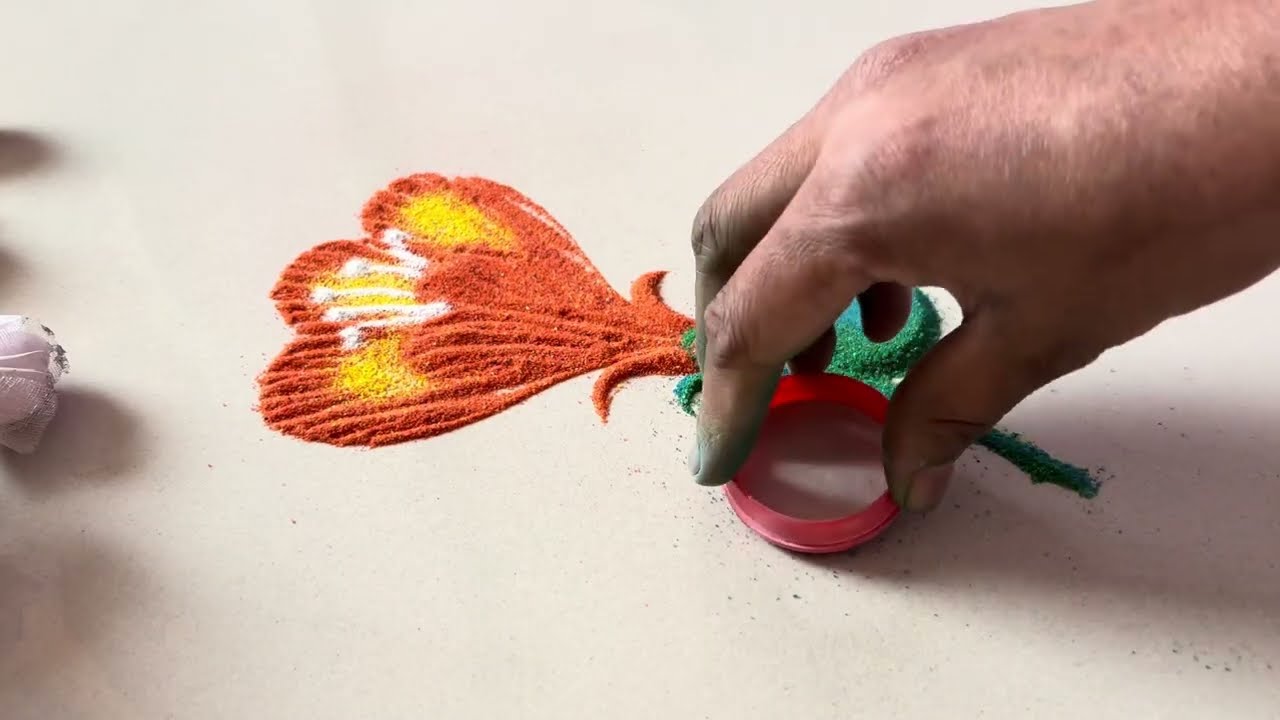 दररोज दारात काढण्यासाठी सुंदर आणि सुरेख दोन फुलांच्या रांगोळ्या || Sand Art || Satisfying rangoli 