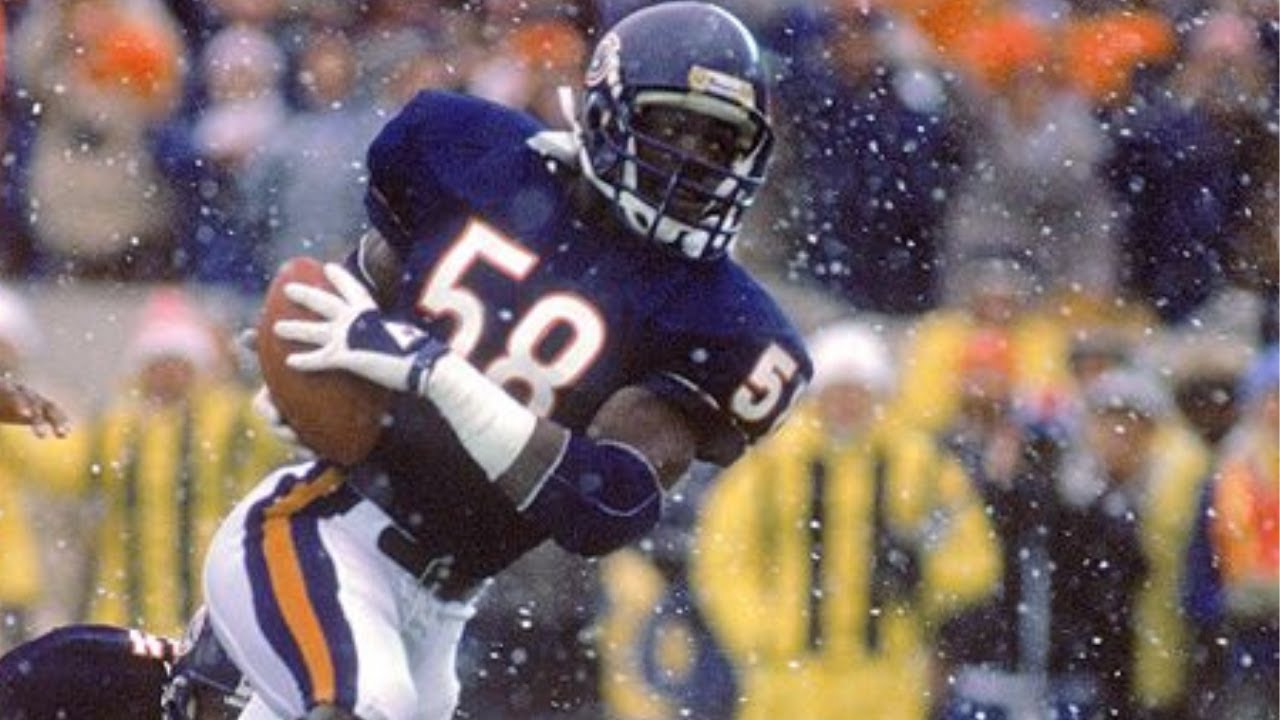 Wilber Marshall Fumble Return TD in the Snow (1985)