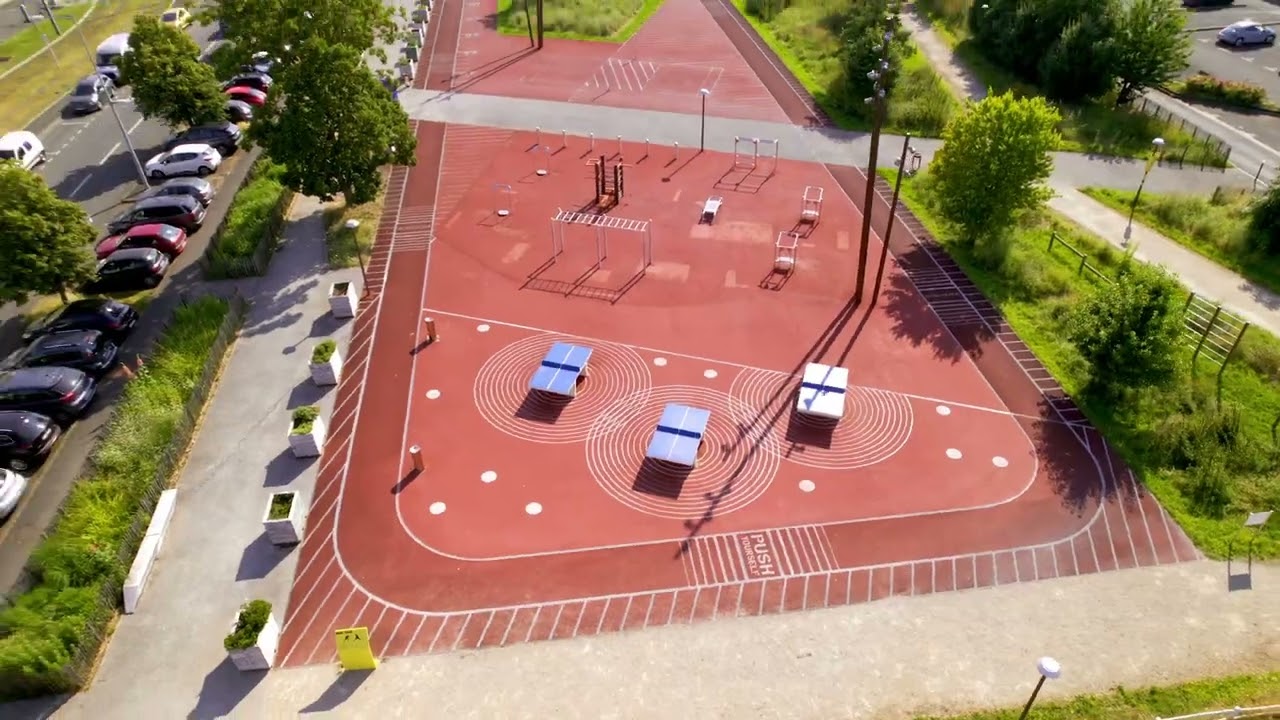 Pr&eacute;sentation vid&eacute;o du parc Icade de Rungis : parc immobilier tertiaire
