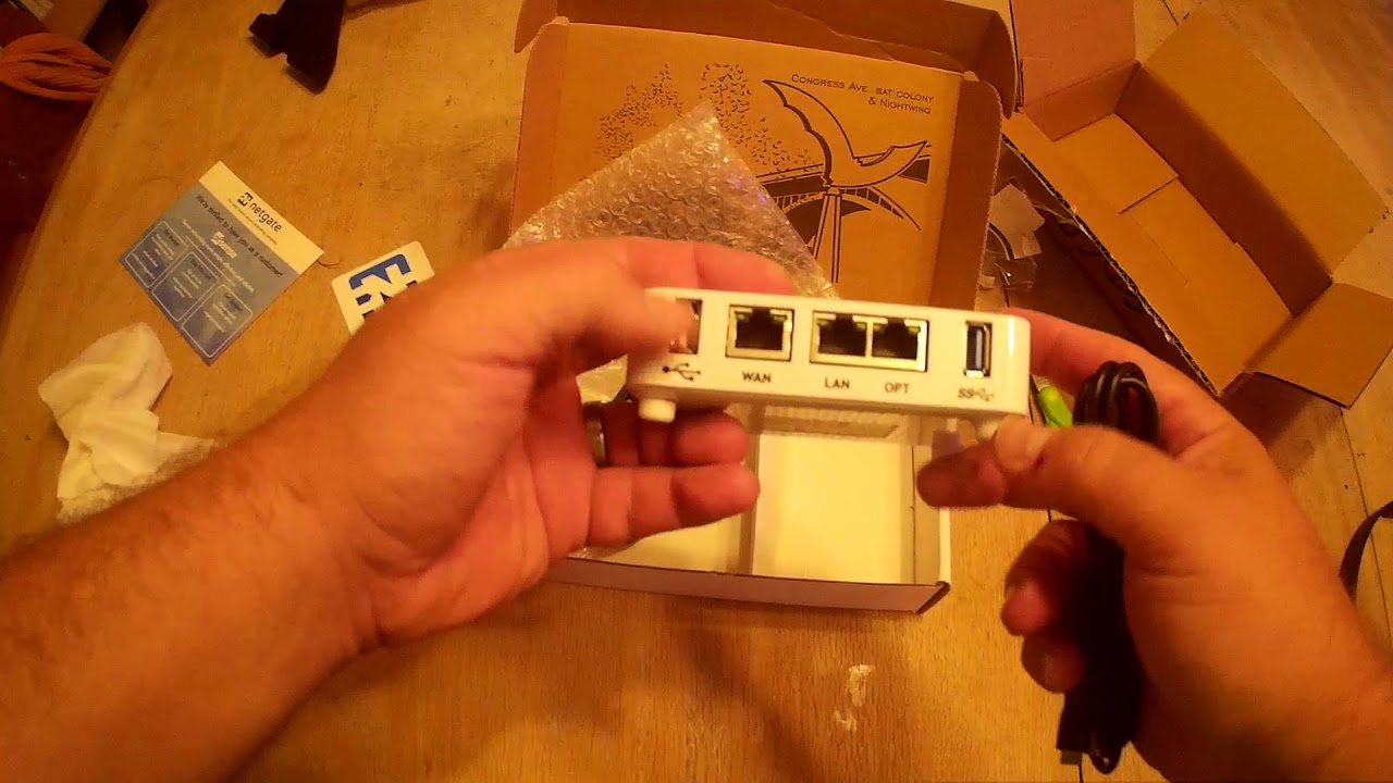 Unboxing the new Netgate SG1100 with pfSense