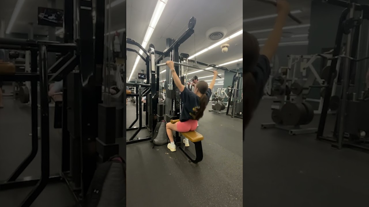 Lad harasses woman at gym 😳