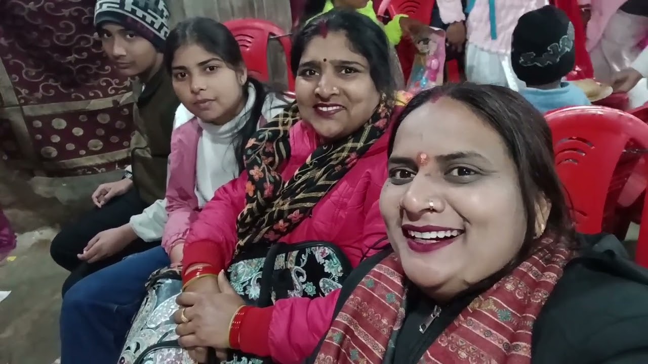 आप सभी देखें हमारे साथ अलीगढ़ की नुमाइश ##🤓🥳🤷‍♂️🤷‍♂️🫠🫠🫠🫠