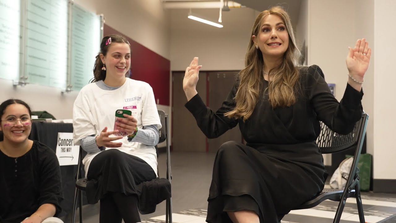 Behind the Scenes + Meet & Greet at the Lag Baomer Concert for Jewish High School girls in Chicago
