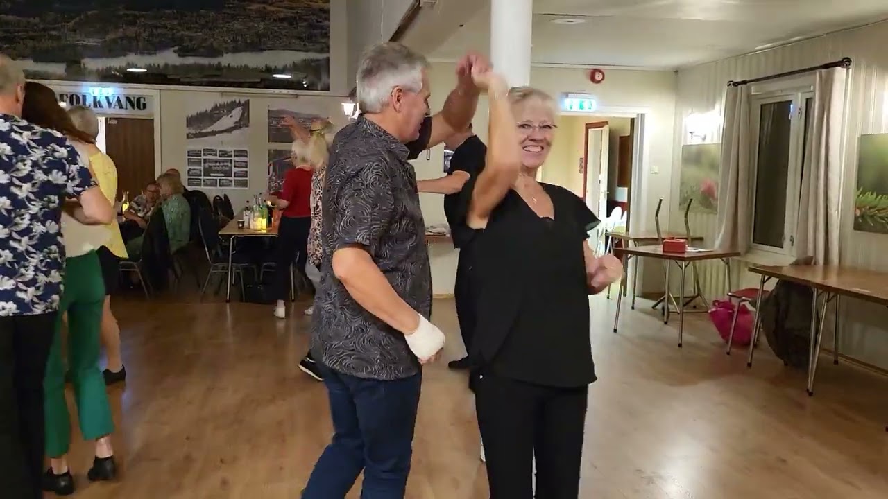 Stanna kvar med Alan Johansen og Geir Kristoffersen Modum-Swingklubb Folkvang Geithus Dansnytt