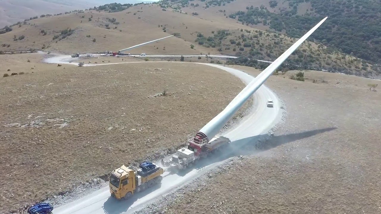 Transporting Turbine Blades With Goldhofer Blade Lift Trailers - Anipsotiki SA