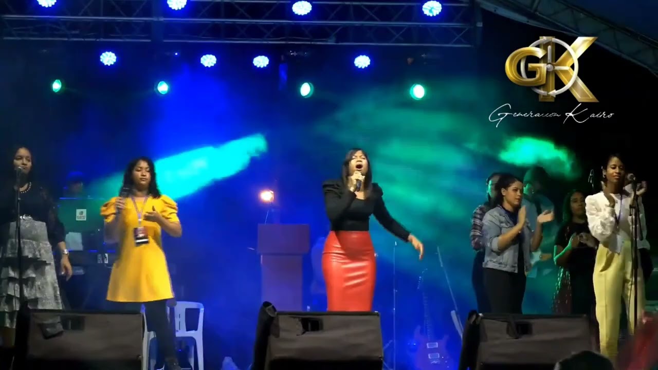 Siento que el Espíritu Santo me está tocando Coro de fuego Arianny Aquino generación Kairo