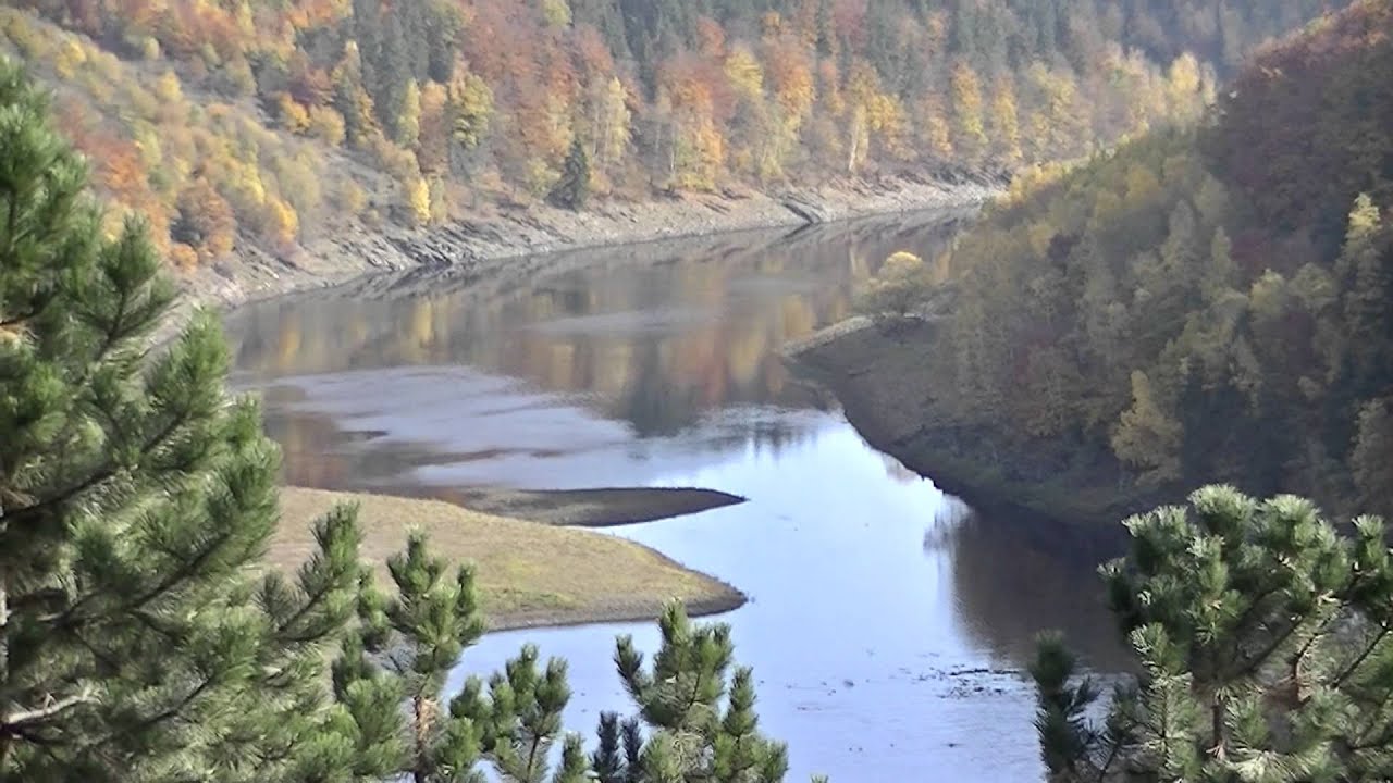 Rappbodetalsperre die Soundr&ouml;hre,Touristin meckert