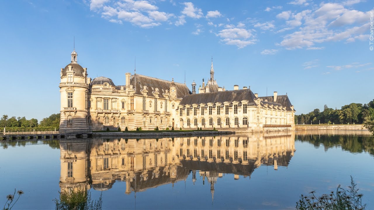 Chantilly - French Art-de-Vivre