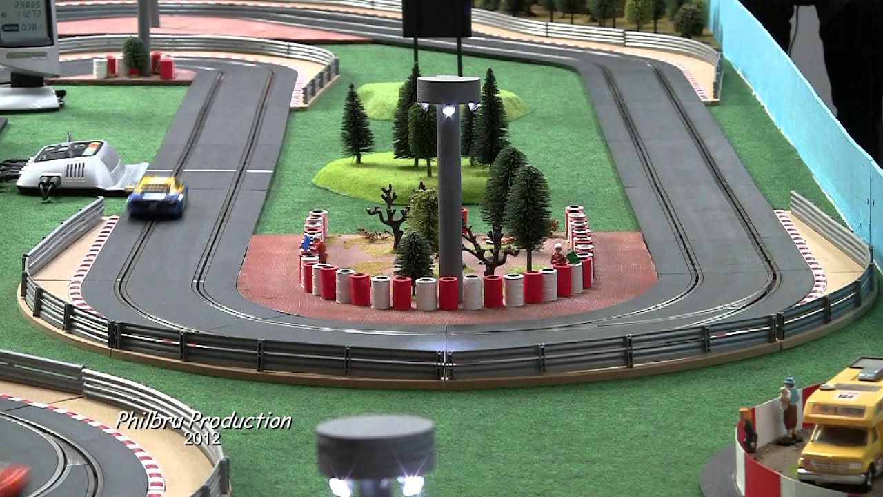 Le circuit Scalextric digital du Ronchin Model Club