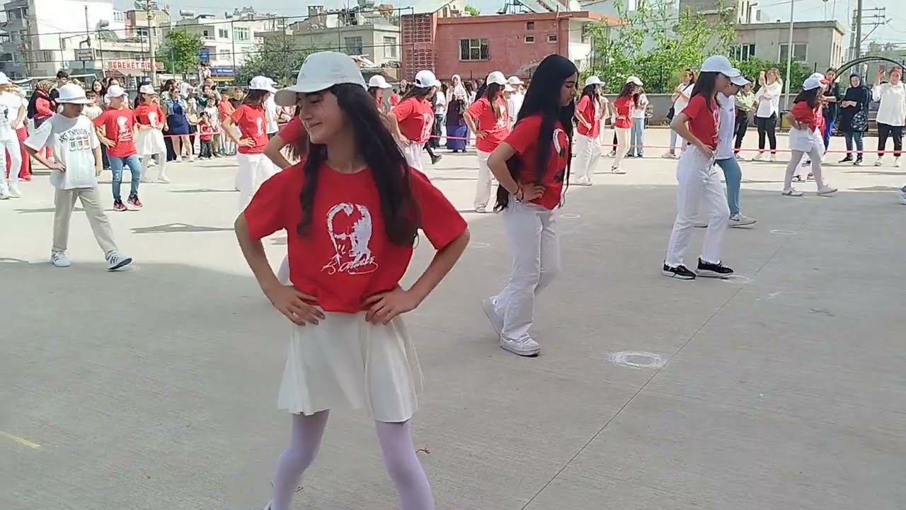 23 Nisan Çocuk Bayramı gösterimiz🇹🇷🇹🇷🇹🇷