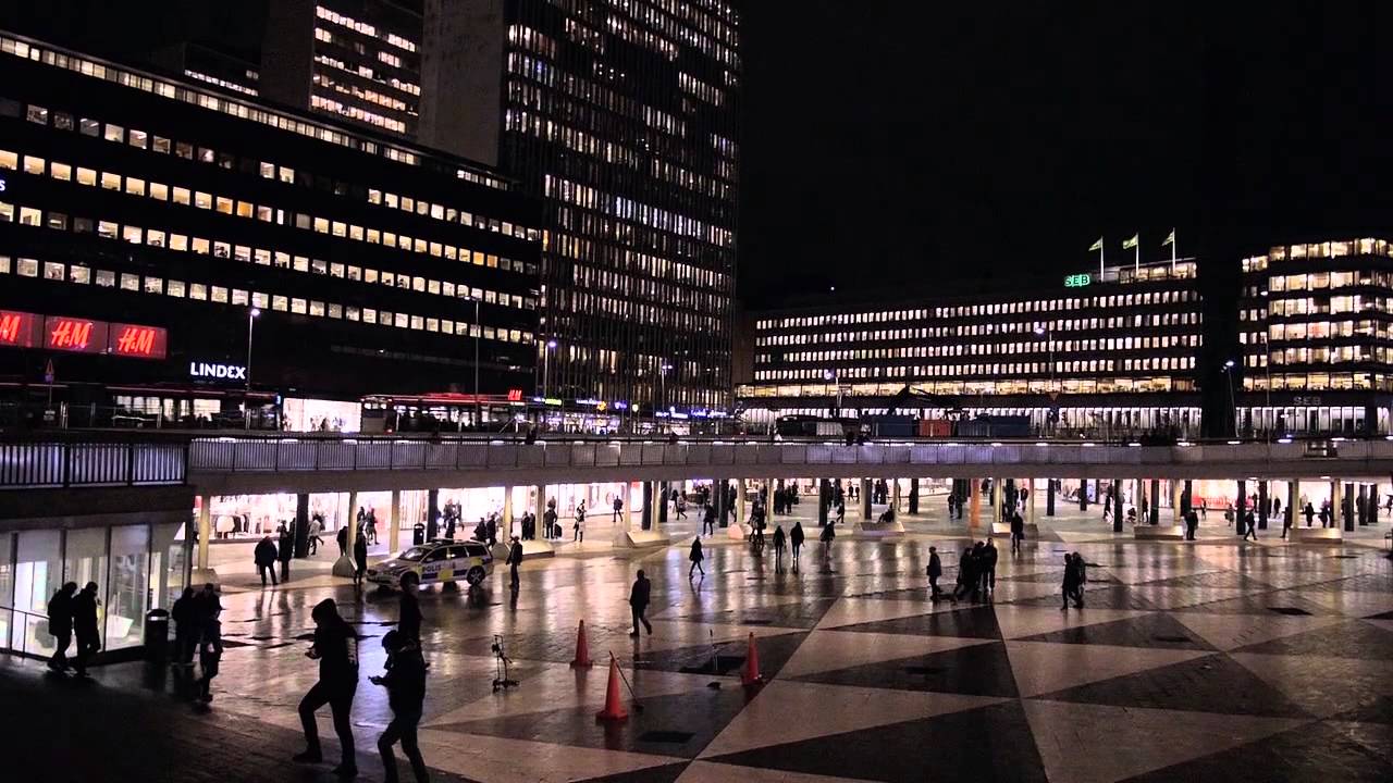 Skylta med problemen - Dokumentärfilm - Stillerska Filmgymnasiet - Es13