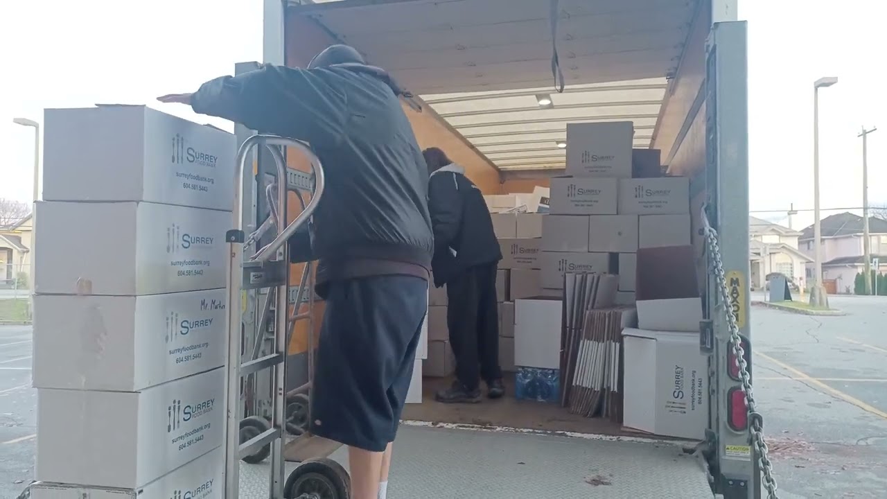 Final Day of Food Drive For Christmas 2023 - Today over 25,000lbs Picked Up ProPics Canada Media Ltd