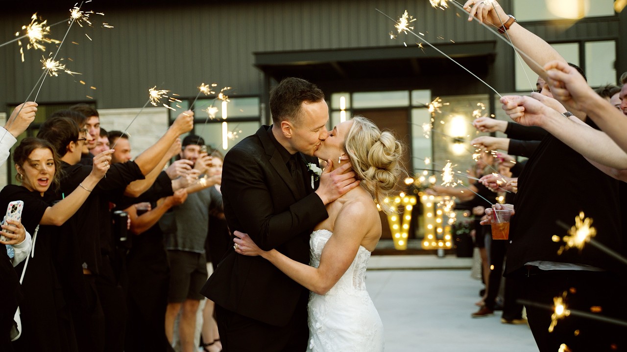 Taylor + Parker | Wedding Trailer