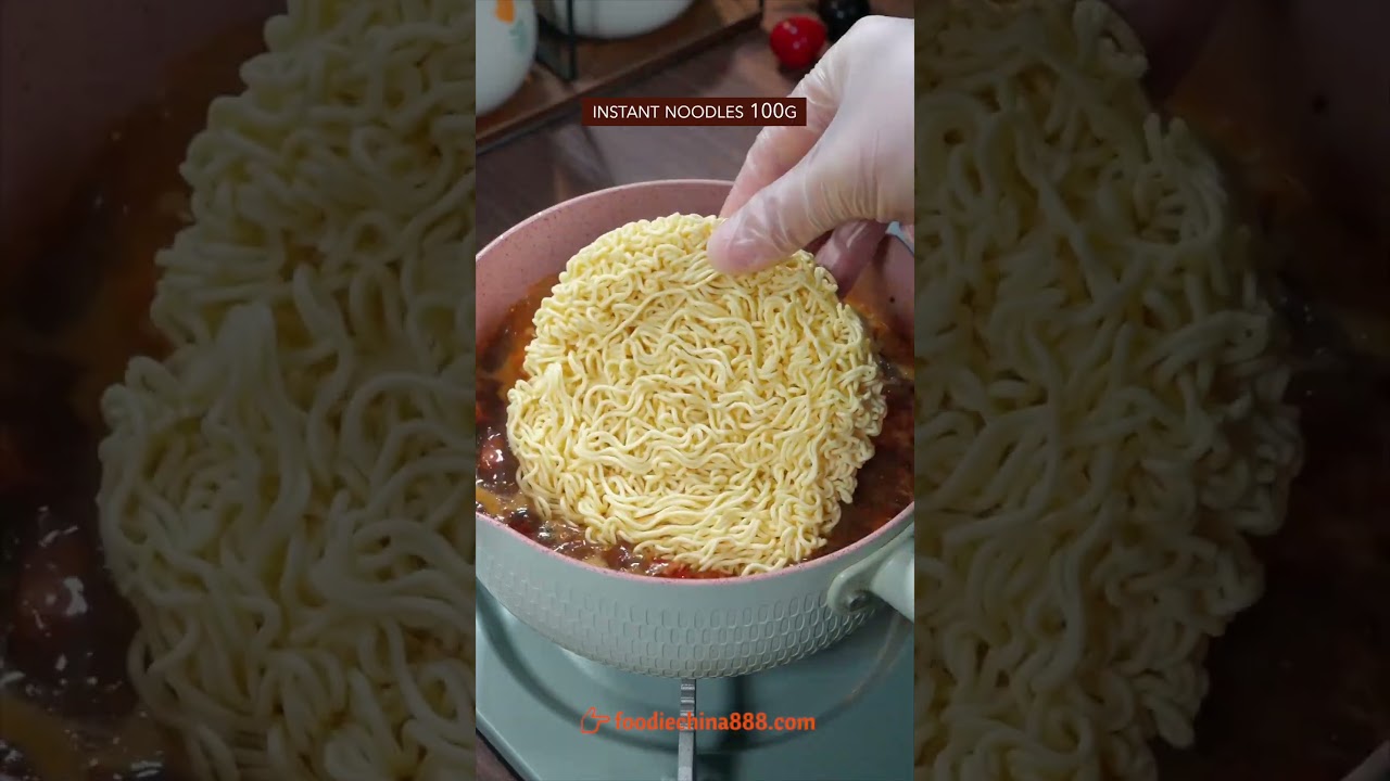 HOW TO COOK INSTANT NOODLES LIKE A PRO? 