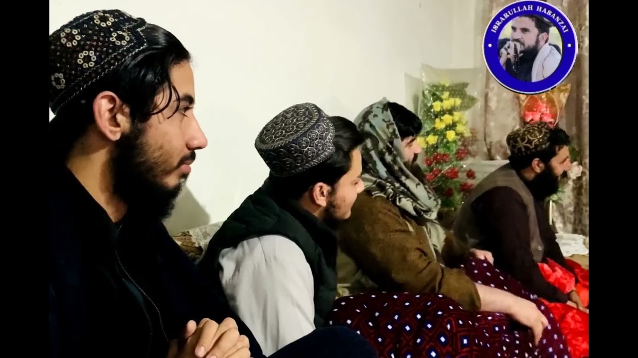 ((نوی غزل)) د رئیس صیب په بوټونو باندې رش دی.
