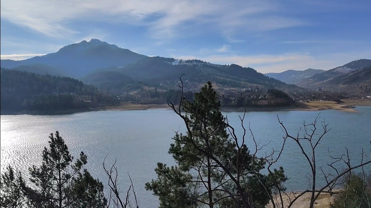 Lacul Izvorul Muntelui ( Lacul Bicaz ) și barajul Bicaz - Jud. Neamț