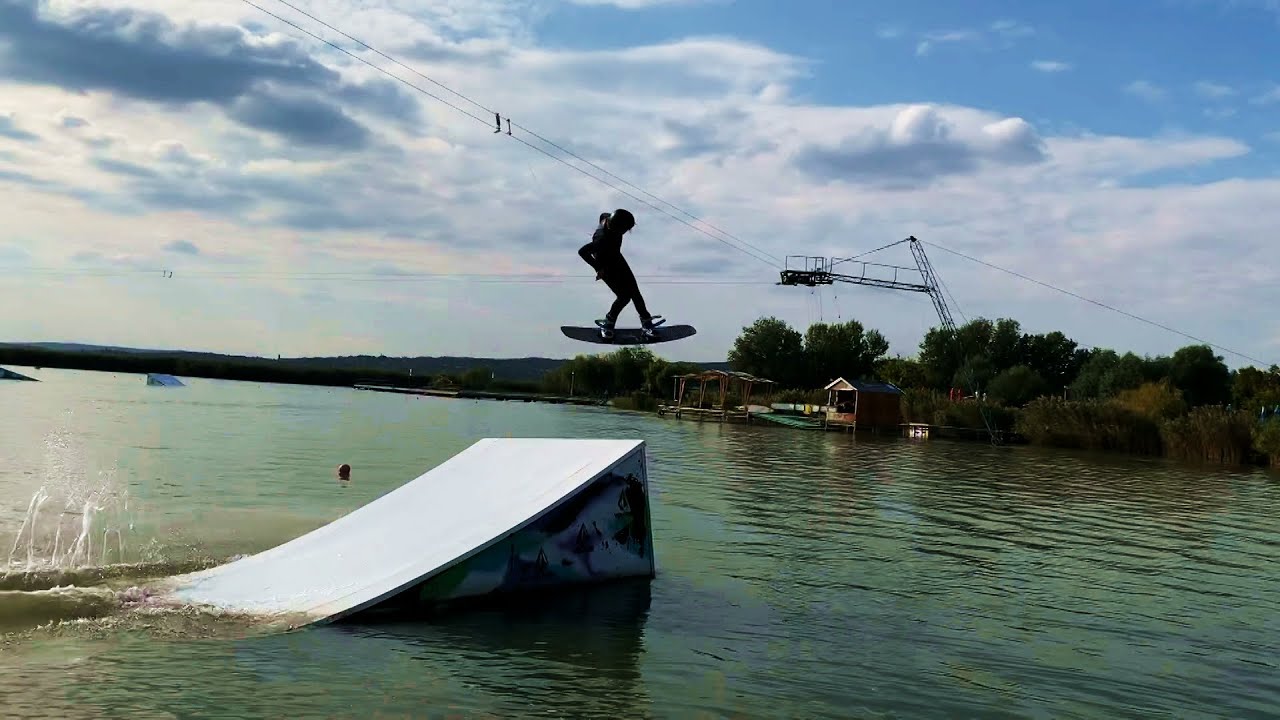 Bodoki Beni és a Wakeboard