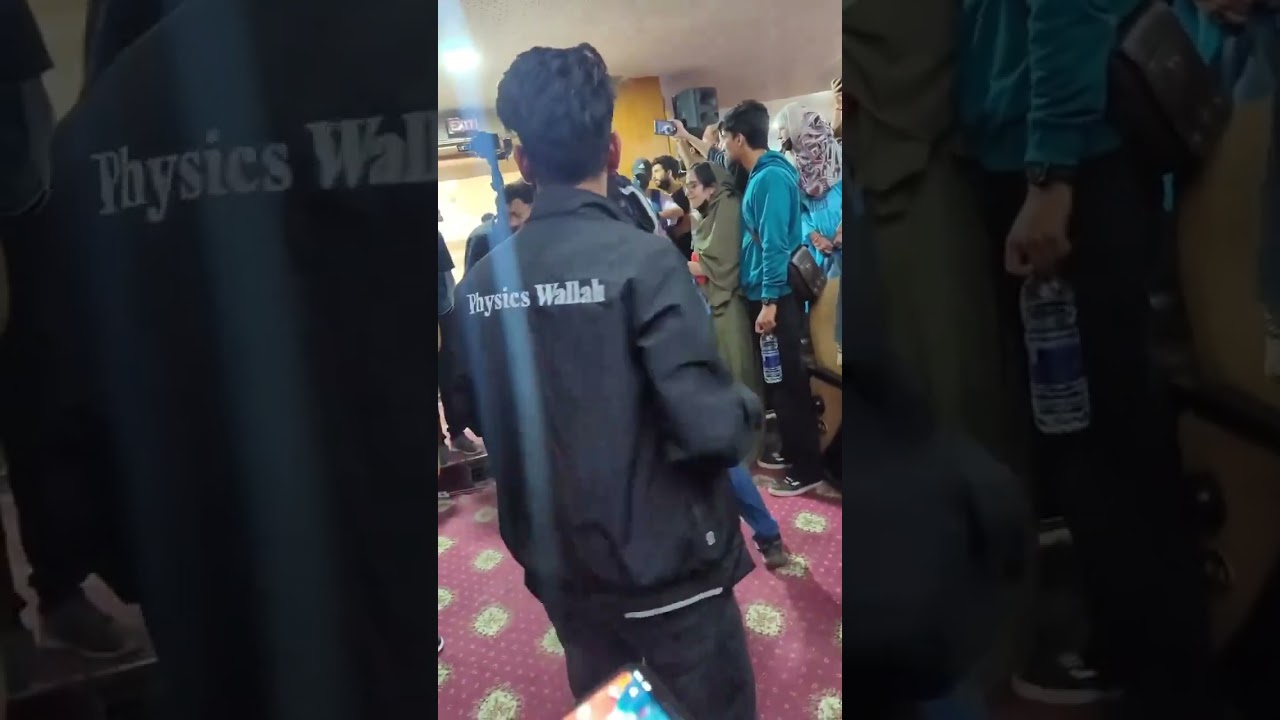 Pw teacher's Kashmir dhamal entry 🥳🥳