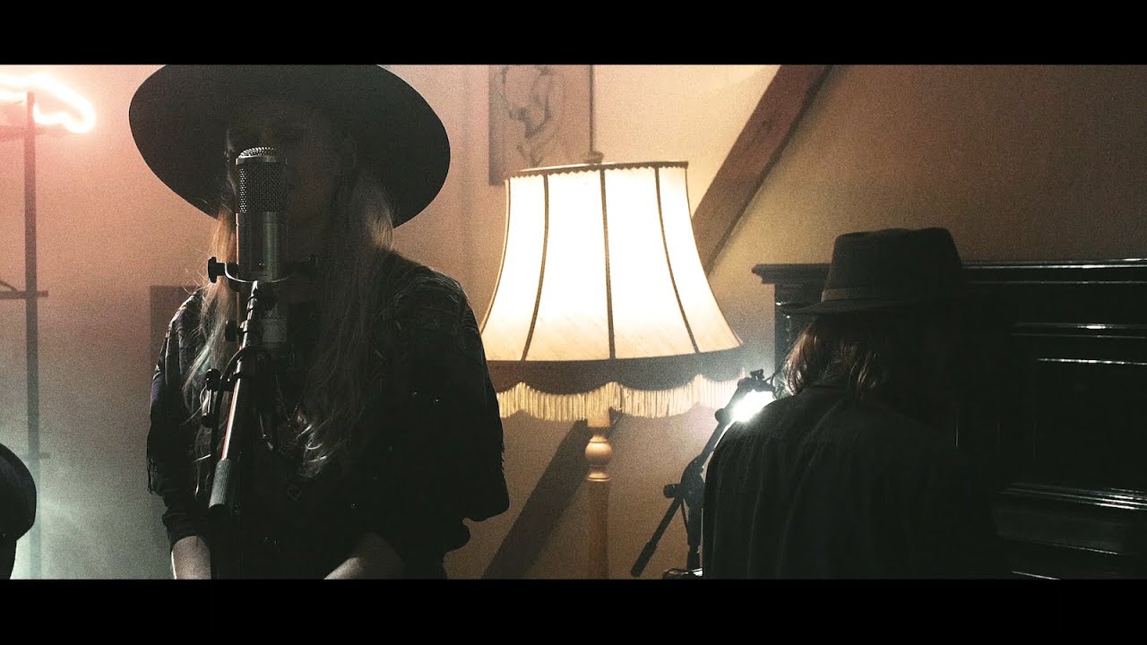 MAD Unplugged | Bang Bang (My Baby Shot Me Down) | Cher / Nancy Sinatra Cover | Acoustic Session