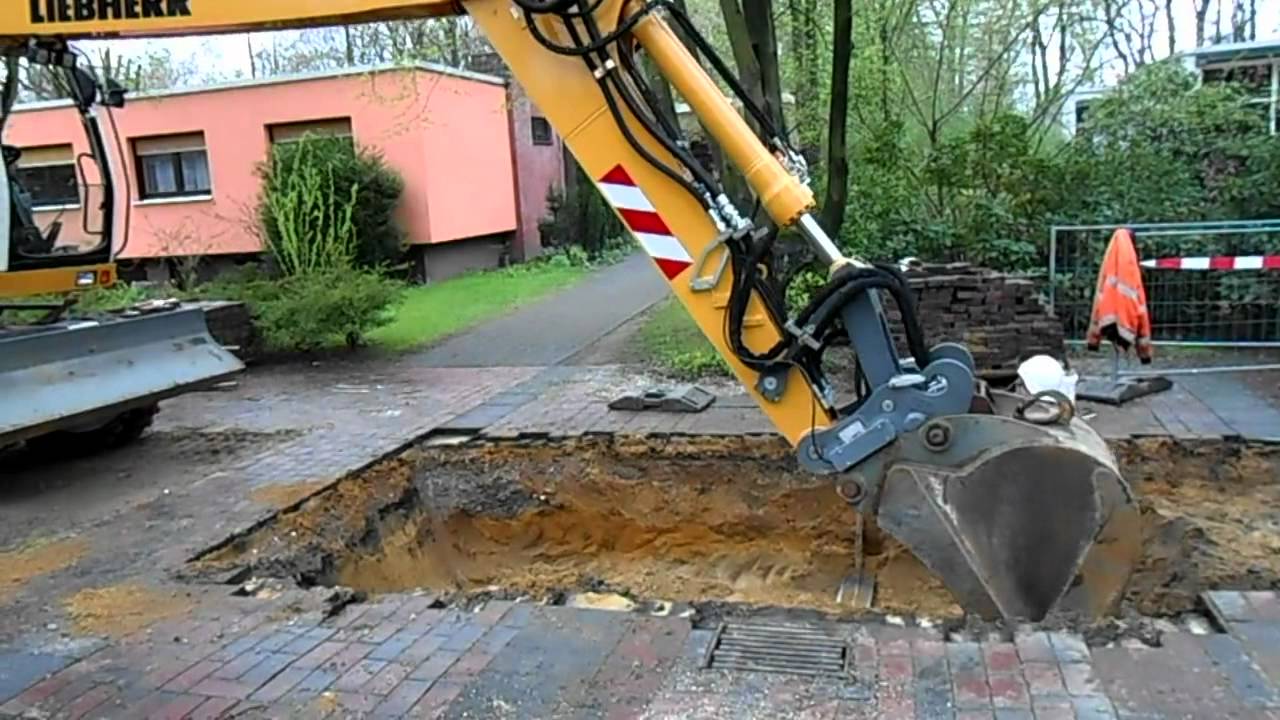 Liebherr A 904 C