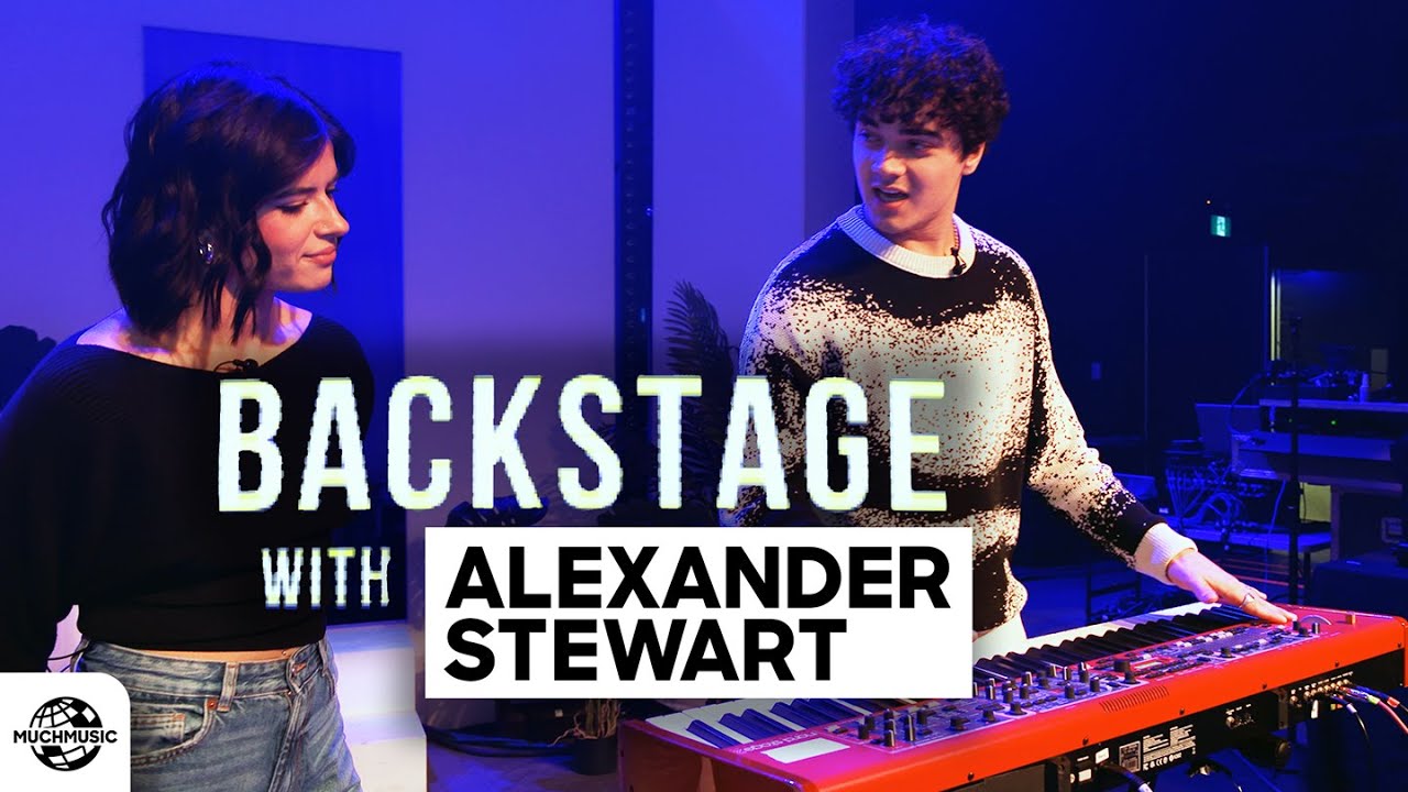 BOTTLE FLIPS, JIMMY FALLON AND BFF HANDSHAKES💕| Backstage with Alexander Stewart