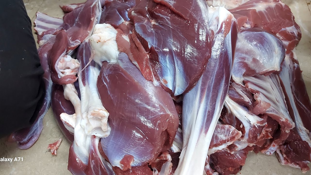 Incredible big size full goat cutting skills M saeed best meat shop Pakistan 
